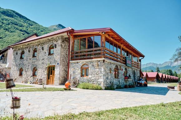 Ethno Katun Rosi Agrotourism 호텔 Gusinje 외부 사진