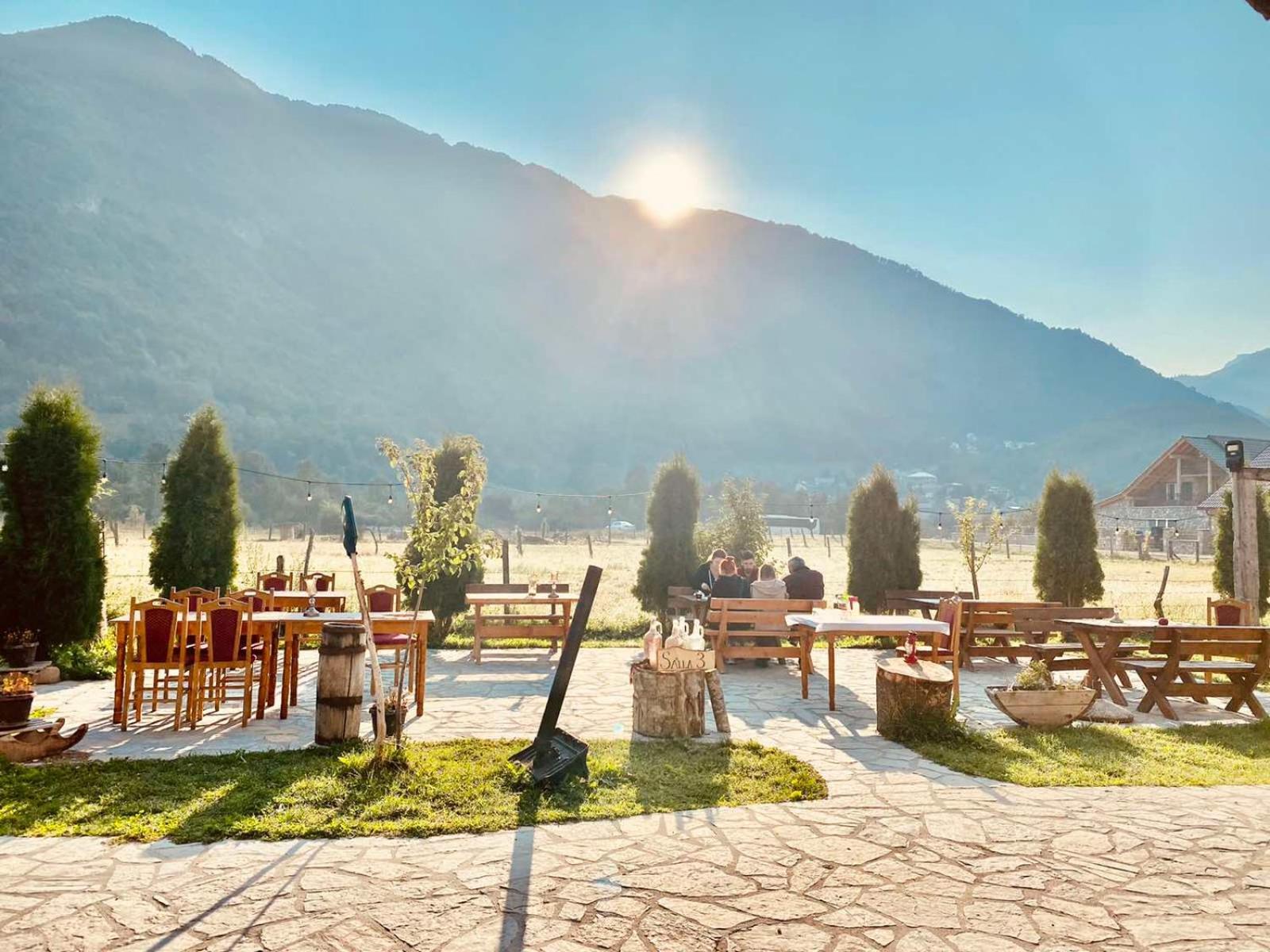 Ethno Katun Rosi Agrotourism 호텔 Gusinje 외부 사진