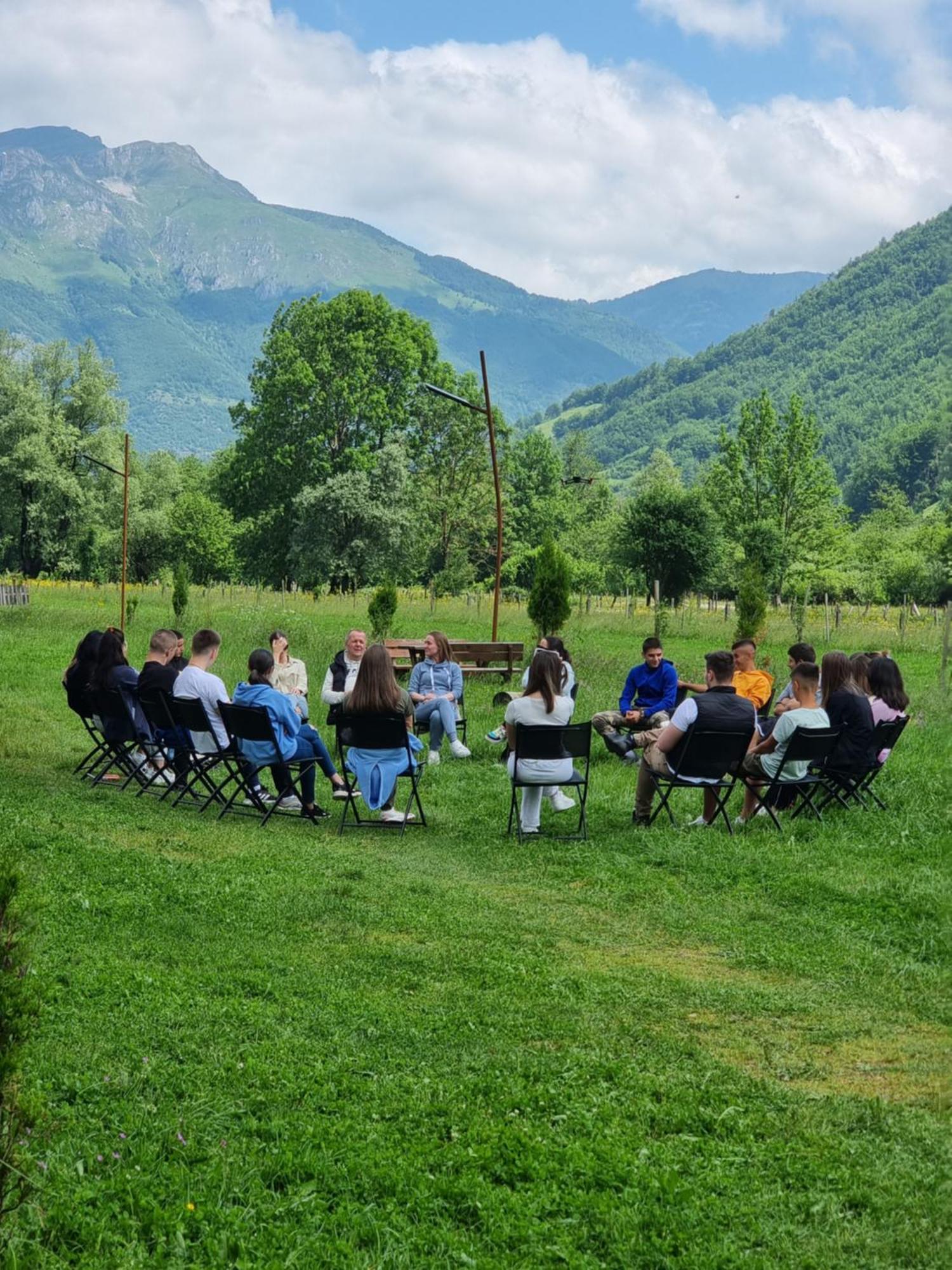 Ethno Katun Rosi Agrotourism 호텔 Gusinje 외부 사진
